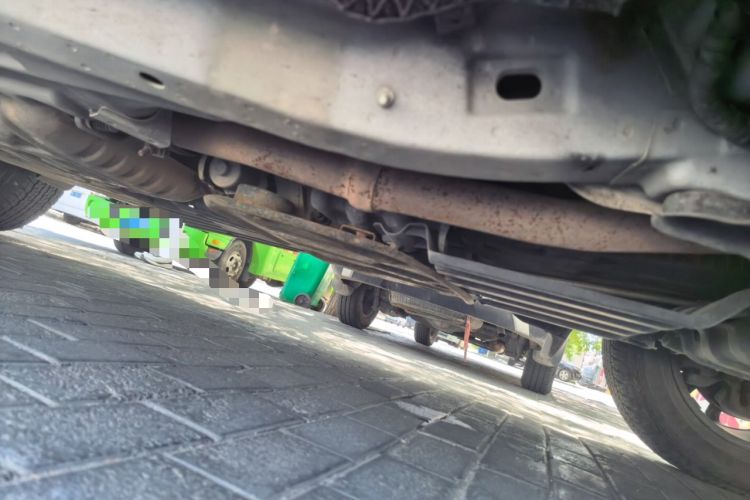 Used Jeep Grand Cherokee 2014 3.0L Comfort Navigation Edition Chassis Front Right