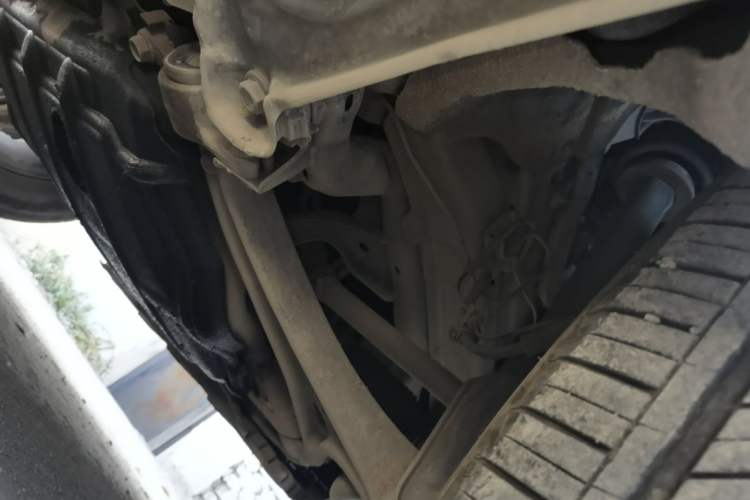 Used Jeep Grand Cherokee 2014 3.0TD Diesel Comfort Navigation Version Chassis Front Right