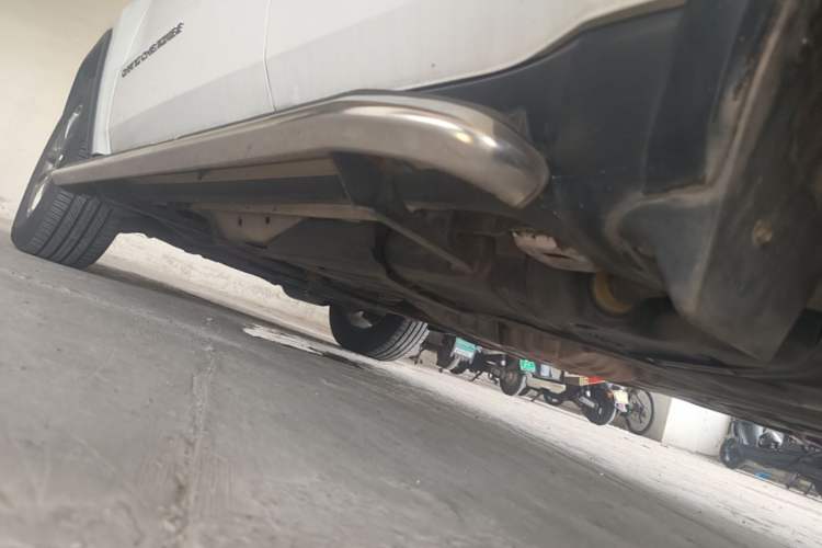 Used Jeep Grand Cherokee 2014 3.0L Comfort Navigation Edition Chassis Rear Left