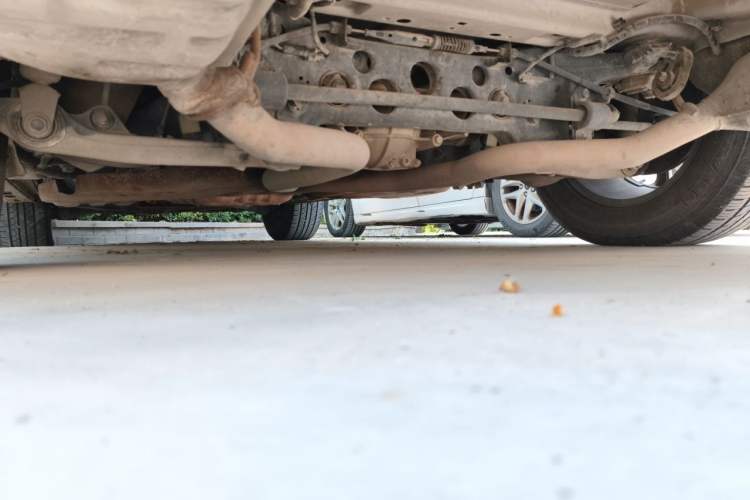 Used Jeep Grand Cherokee 2014 3.6L Elite Navigation Edition Chassis Rear Left