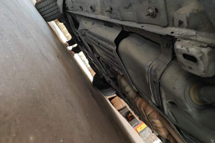 Used Jeep Grand Cherokee 2014 3.0L Comfort Navigation Edition Chassis Rear Left