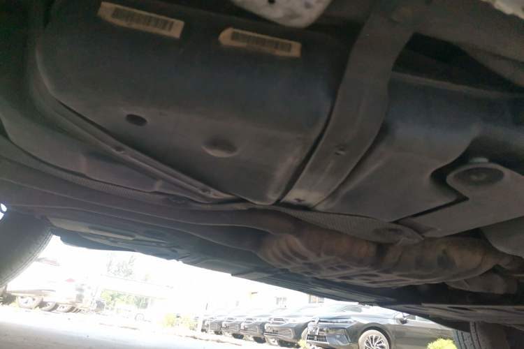 Used Jeep Grand Cherokee 2014 3.6L Flagship Prestige Edition Chassis Rear Right