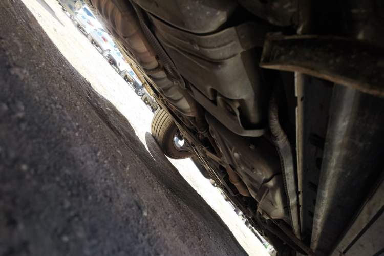 Used Jeep Grand Cherokee 2014 3.0L Comfort Navigation Edition Chassis Rear Right
