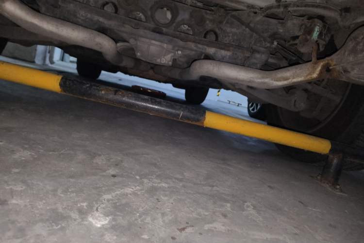 Used Jeep Grand Cherokee 2014 3.6L Elite Navigation Edition Chassis Rear