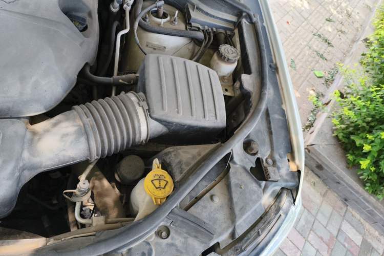 Used Jeep Grand Cherokee 2014 3.6L Elite Navigation Edition Engine Bay Left