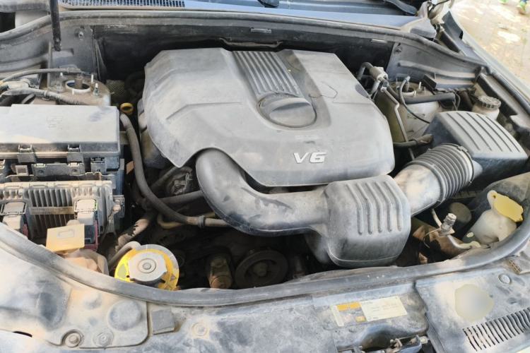 Used Jeep Grand Cherokee 2014 3.6L Elite Navigation Edition Engine Bay