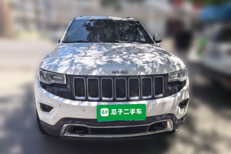 Used Jeep Grand Cherokee 2014 3.0L Comfort Navigation Edition Front
