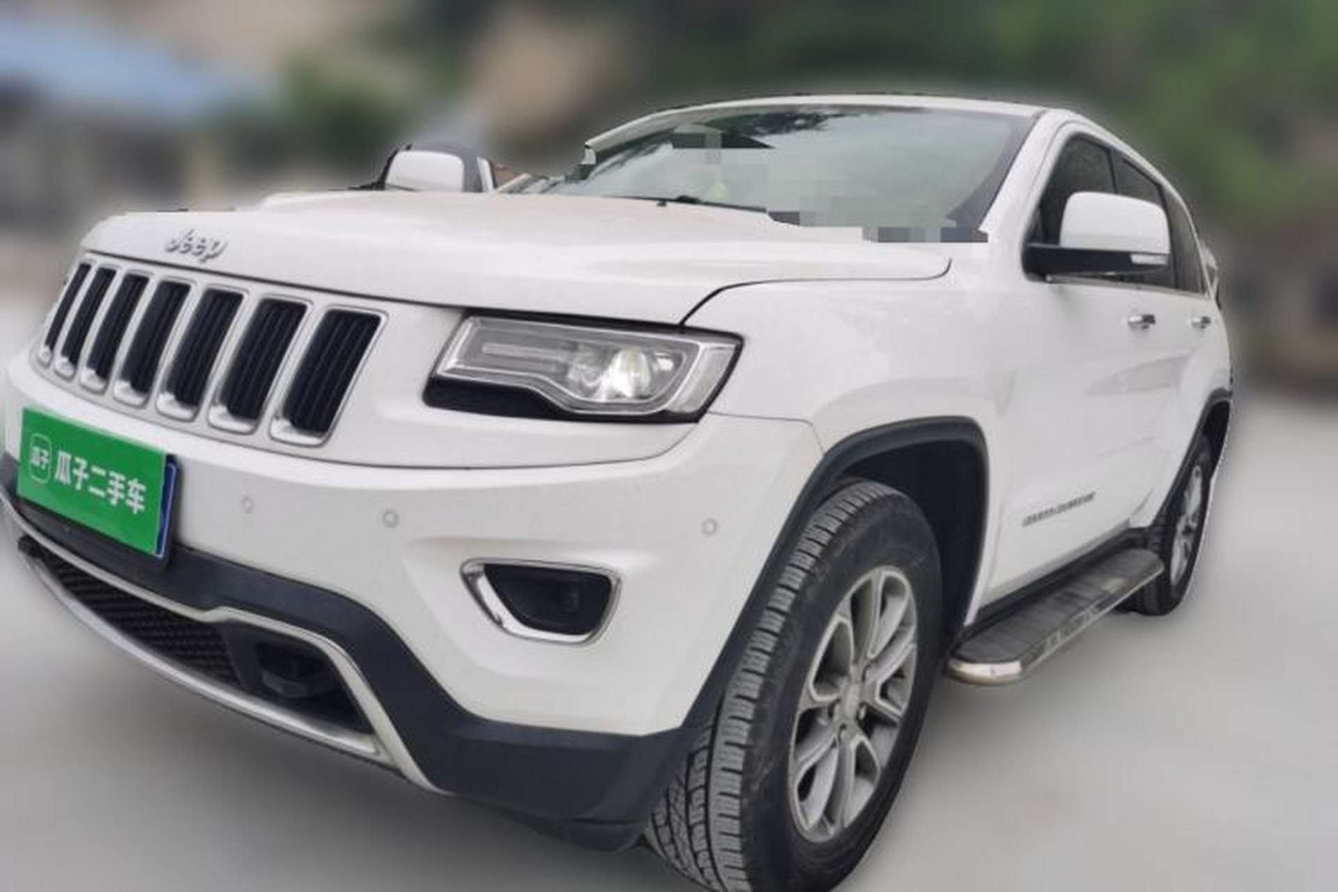 Used Jeep Grand Cherokee 2014 3.0L Comfort Navigation Edition Front Left 45 Deg