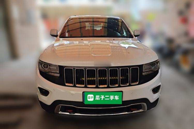 Used Jeep Grand Cherokee 2014 3.0L Comfort Navigation Edition Front