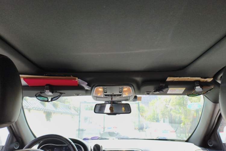 Used Jeep Grand Cherokee 2014 3.6L Elite Navigation Edition Headliner