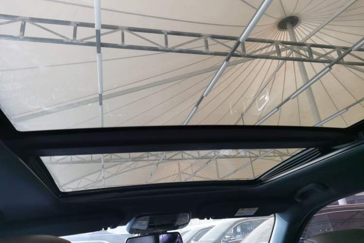 Used Jeep Grand Cherokee 2014 3.6L Elite Navigation Edition Headliner