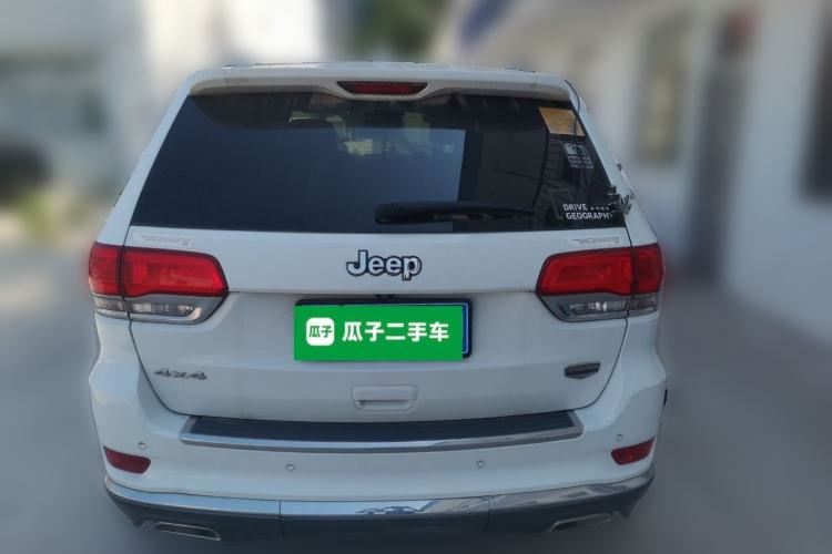 Used Jeep Grand Cherokee 2014 3.6L Flagship Prestige Edition Rear