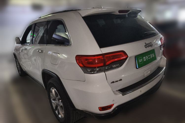 Used Jeep Grand Cherokee 2014 3.6L Elite Navigation Edition Rear Left 45 Deg