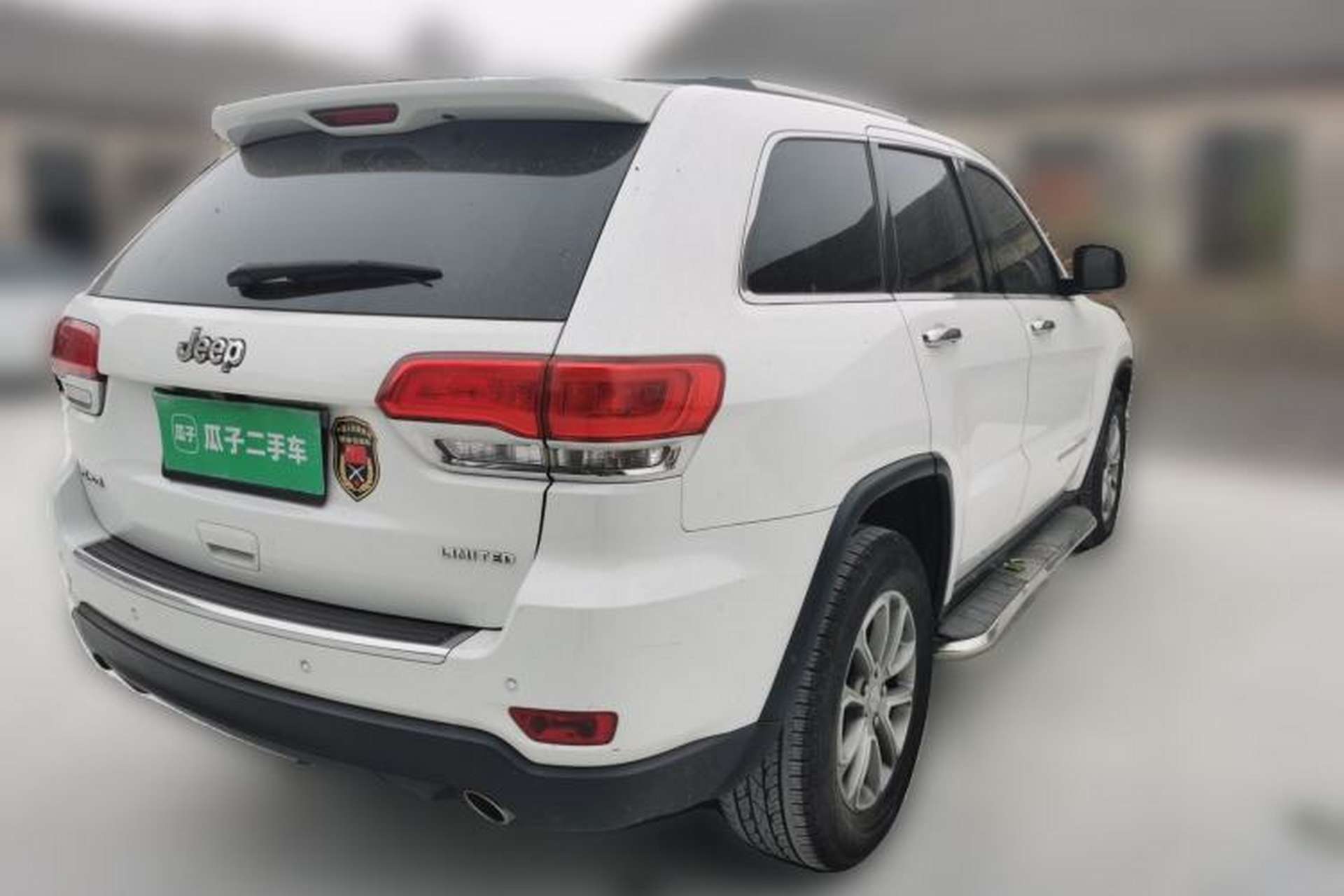 Used Jeep Grand Cherokee 2014 3.0L Comfort Navigation Edition Rear Right 45 Deg