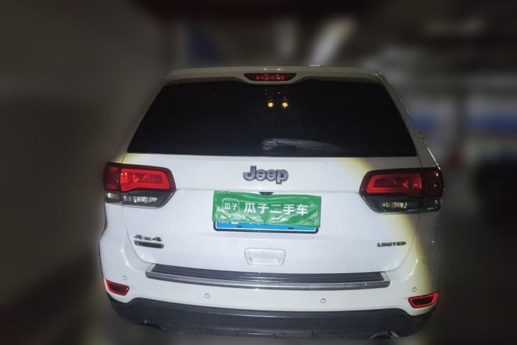 Used Jeep Grand Cherokee 2014 3.0TD Diesel Comfort Navigation Version Rear