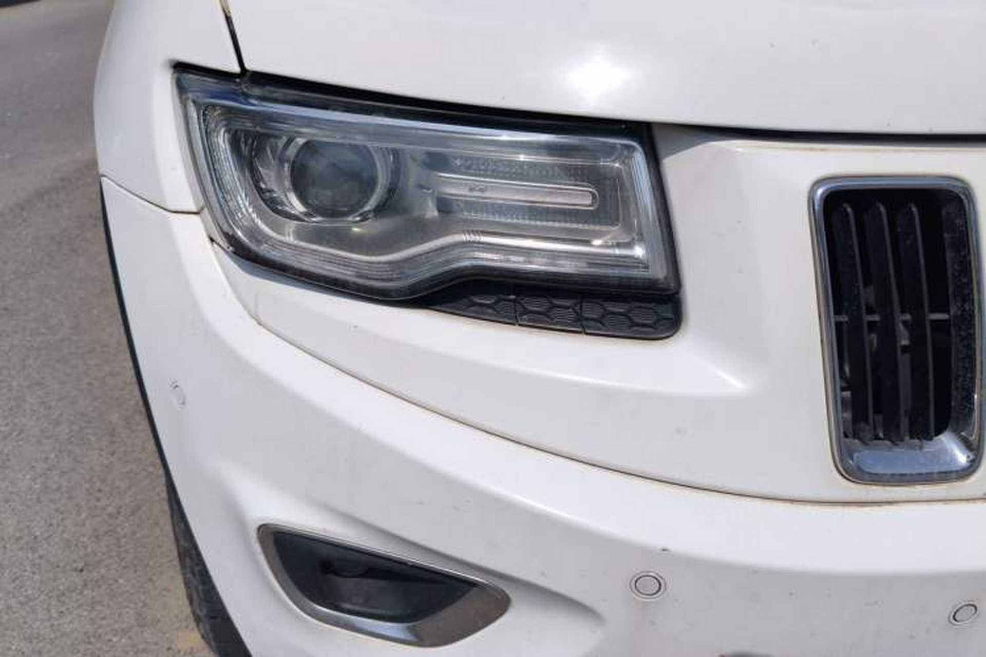Used Jeep Grand Cherokee 2014 3.6L Elite Navigation Edition Right Front Headlight
