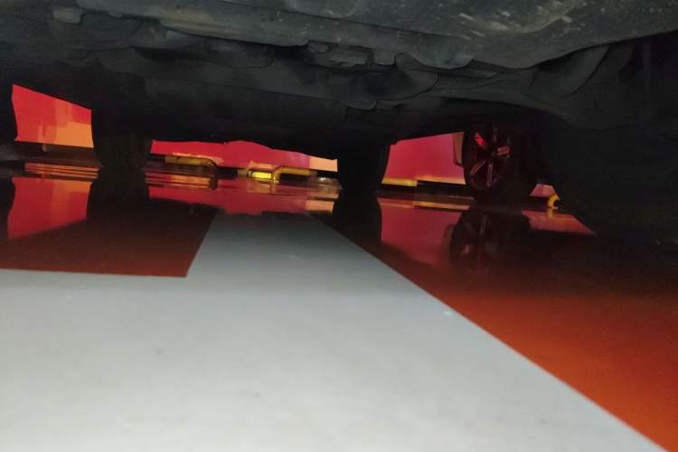 Used Jeep Grand Cherokee 2014 3.0L Comfort Navigation Edition Chassis Front