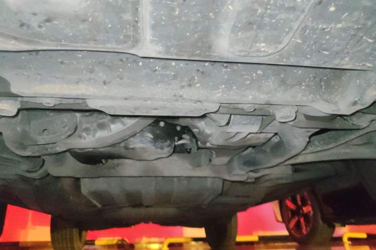 Used Jeep Grand Cherokee 2014 3.0L Comfort Navigation Edition Chassis Rear