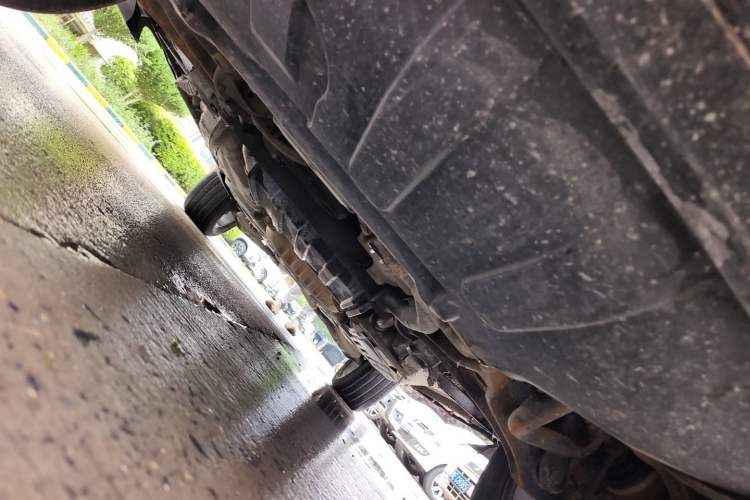 Used Jeep Grand Cherokee 2015 3.6L Luxury Navigation Edition Chassis Front
