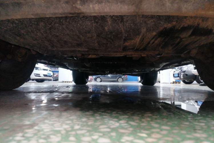 Used Jeep Grand Cherokee 2015 3.0TD Diesel Comfort Navigation Edition Chassis Front