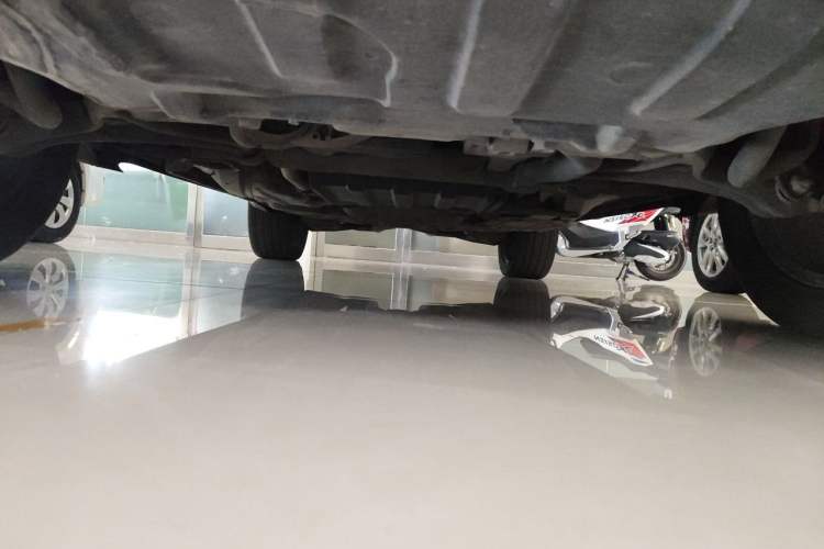Used Jeep Grand Cherokee 2015 3.6L Elite Navigation Edition Chassis Front