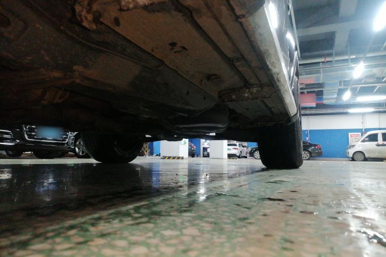 Used Jeep Grand Cherokee 2015 3.0TD Diesel Comfort Navigation Edition Chassis Front Left