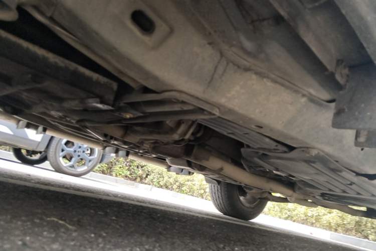 Used Jeep Grand Cherokee 2015 3.0TD Diesel Comfort Navigation Edition Chassis Front Left