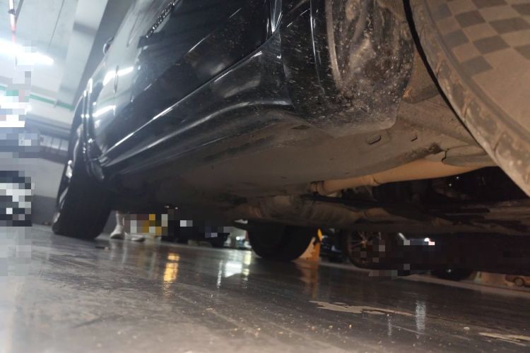 Used Jeep Grand Cherokee 2015 3.6L Luxury Navigation Edition Chassis Front Right