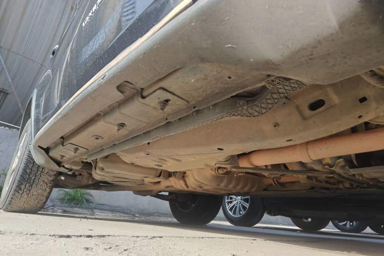 Used Jeep Grand Cherokee 2015 3.0L Elite Navigation Edition Chassis Front Right