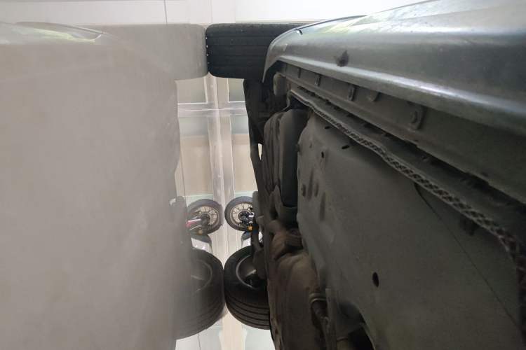 Used Jeep Grand Cherokee 2015 3.6L Elite Navigation Edition Chassis Front Right