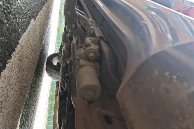 Used Jeep Grand Cherokee 2015 3.0TD Diesel Comfort Navigation Edition Chassis Front Right