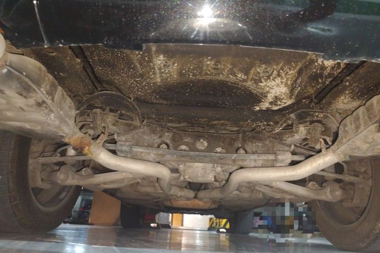 Used Jeep Grand Cherokee 2015 3.6L Luxury Navigation Edition Chassis Rear