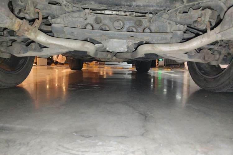 Used Jeep Grand Cherokee 2015 3.6L Luxury Navigation Edition Chassis Rear
