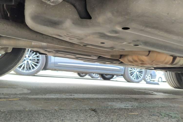 Used Jeep Grand Cherokee 2015 3.0L Elite Navigation Edition Chassis Rear Left