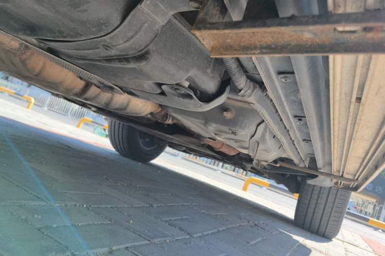 Used Jeep Grand Cherokee 2015 3.0L Comfort Navigation Edition Chassis Rear Right