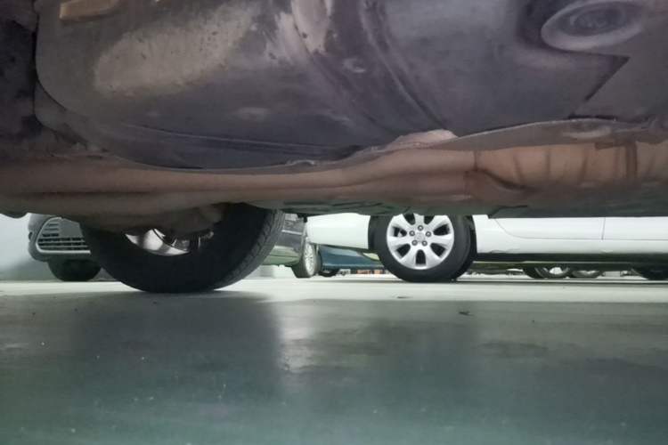 Used Jeep Grand Cherokee 2015 3.0L Comfort Navigation Edition Chassis Rear Right