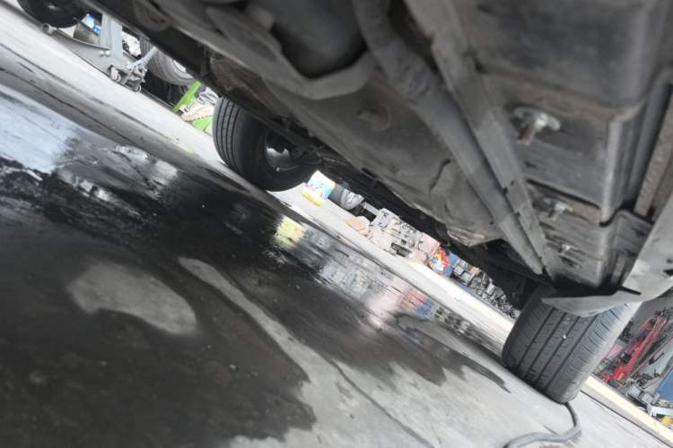 Used Jeep Grand Cherokee 2015 3.0TD Diesel Elite Navigation Edition Chassis Rear Right