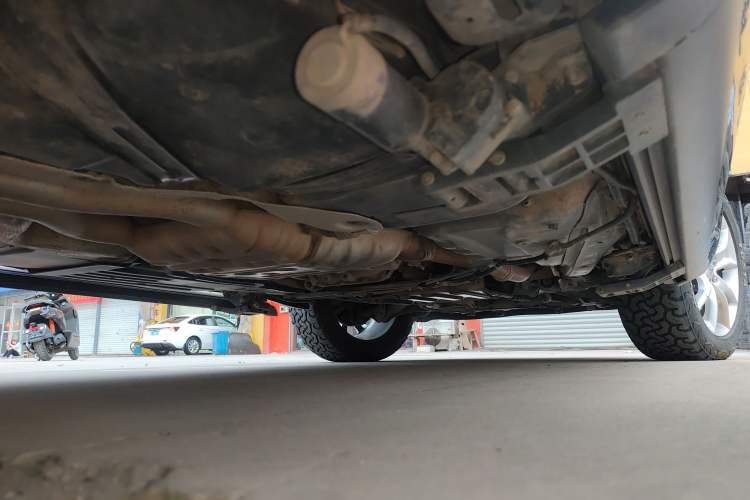 Used Jeep Grand Cherokee 2015 3.6L Flagship Prestige Edition Chassis Rear Right