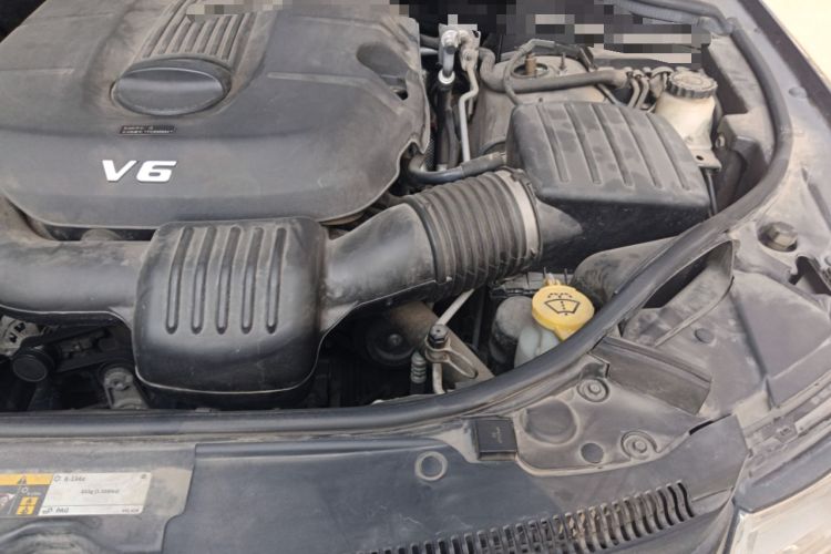 Used Jeep Grand Cherokee 2015 3.6L Flagship Prestige Edition Engine Bay Left
