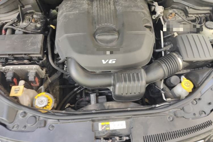 Used Jeep Grand Cherokee 2015 3.6L Luxury Navigation Edition Engine Bay
