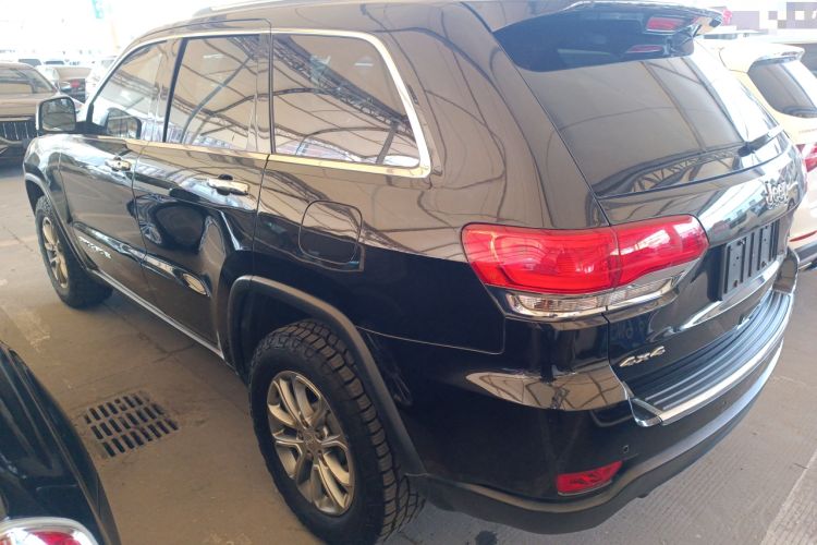 Used Jeep Grand Cherokee 2015 3.0L Elite Navigation Edition Exterior 3