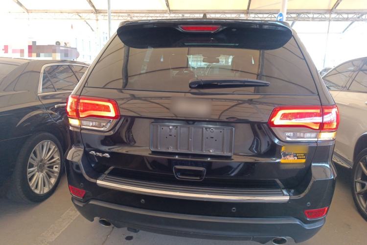 Used Jeep Grand Cherokee 2015 3.0L Elite Navigation Edition Exterior 4