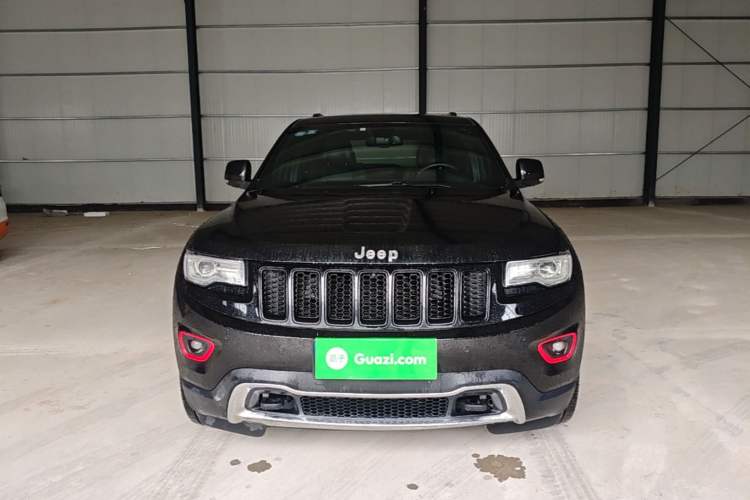 Used Jeep Grand Cherokee 2015 3.0TD Diesel Comfort Navigation Edition Front