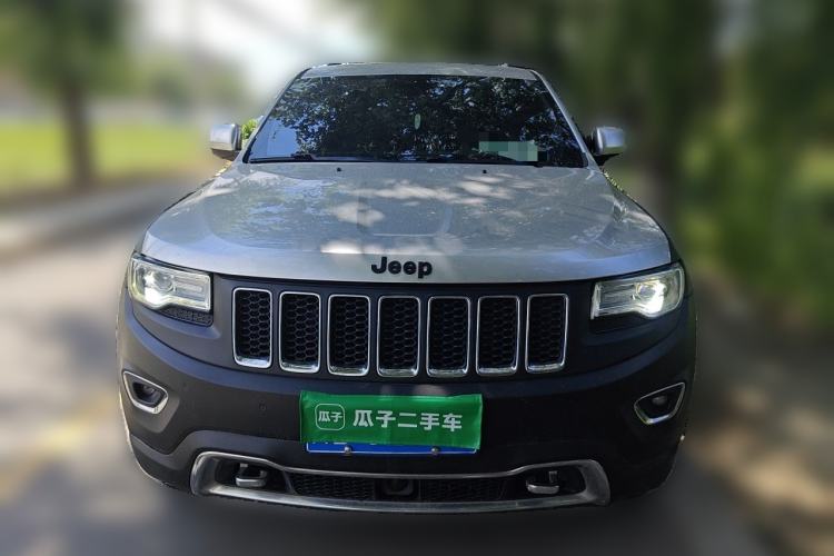 Used Jeep Grand Cherokee 2015 3.6L Luxury Navigation Edition Front