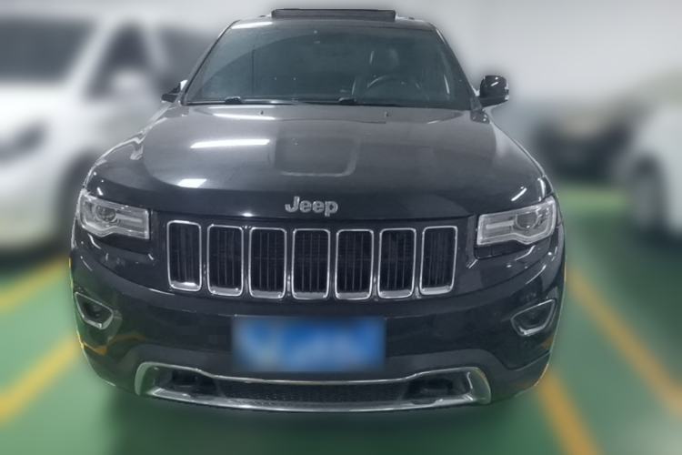 Used Jeep Grand Cherokee 2015 3.0L Comfort Navigation Edition Front