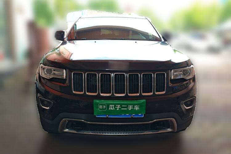 Used Jeep Grand Cherokee 2015 3.0L Elite Navigation Edition Front