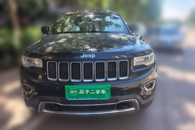 Used Jeep Grand Cherokee 2015 3.0L Comfort Navigation Edition Front