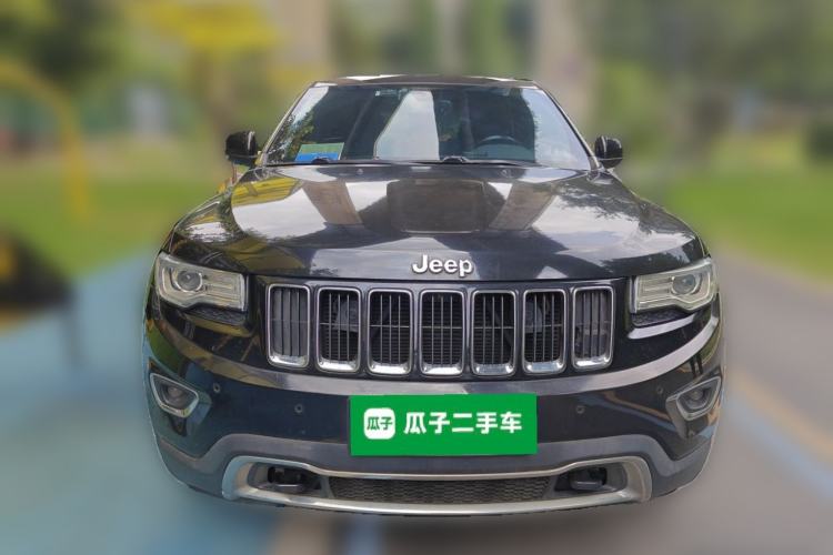 Used Jeep Grand Cherokee 2015 3.0L Elite Navigation Edition Front