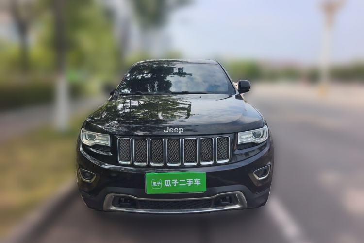 Used Jeep Grand Cherokee 2015 3.0L Comfort Navigation Edition Front