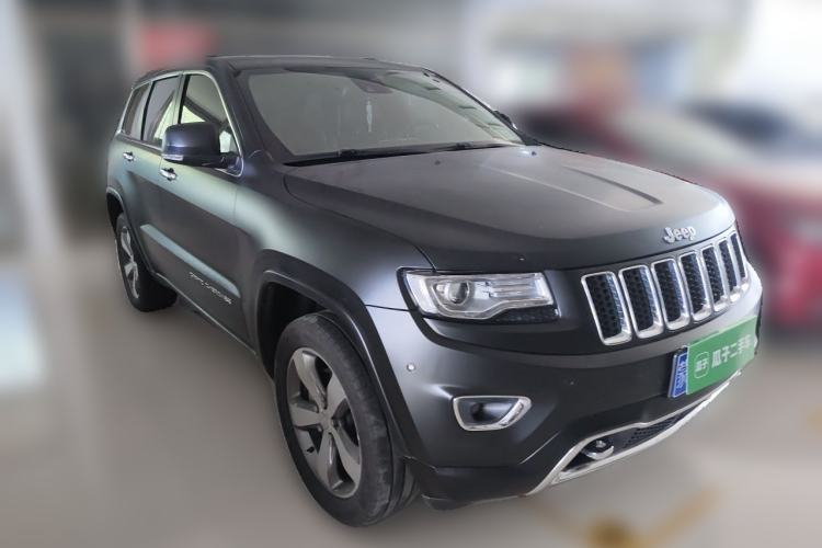 Used Jeep Grand Cherokee 2015 3.6L Elite Navigation Edition Front Right 45 Deg